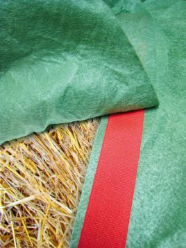 Befestigung Abdeckvlies Silo und Ernte